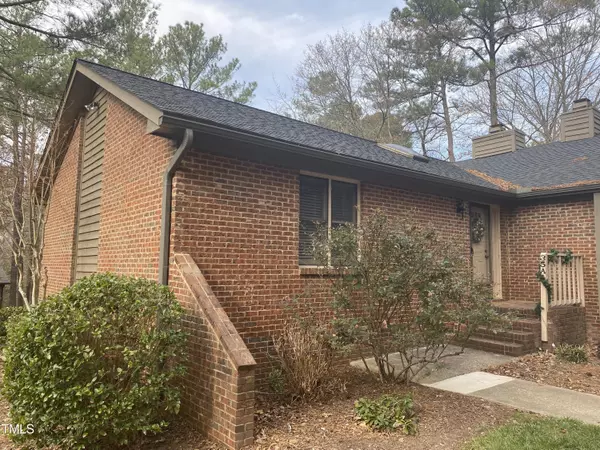 300 Woodcroft Parkway #35a, Durham, NC 27713