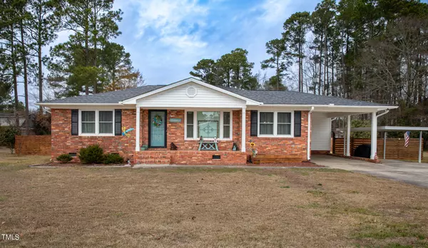 1104 Merry Street, Dunn, NC 28334