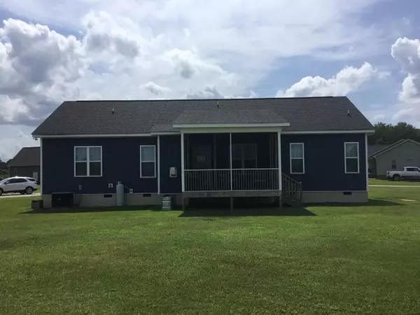 Smithfield, NC 27577,93 Sentinel Court