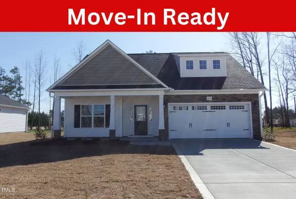 669 Amusement Drive, Hope Mills, NC 28348