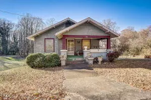 Hickory, NC 28602,322 2nd Street Place