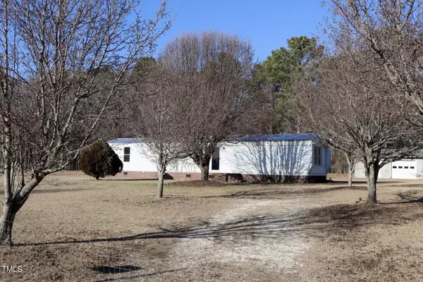 36 Bruce Lane, Dunn, NC 28334