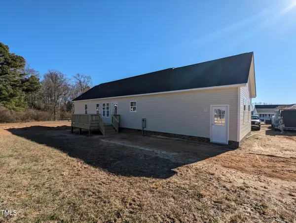 Coats, NC 27521,97 Lilyanne Lane