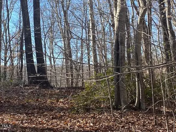 Henderson, NC 27537,1135 Peninsula Lane