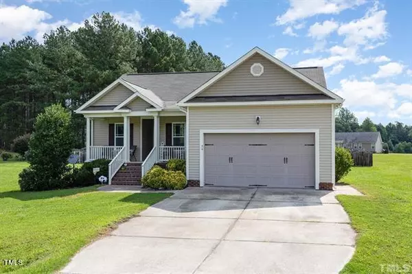 94 Oak Leaf Drive, Lillington, NC 27546