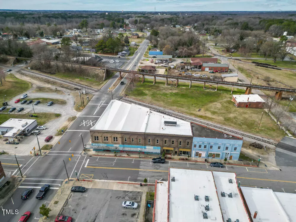 Weldon, NC 27890,106 & 110 Washington Avenue