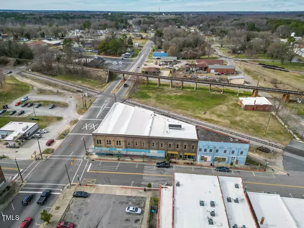 106 & 110 Washington Avenue, Weldon, NC 27890