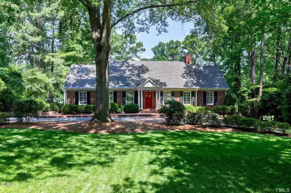 208 Glasgow Road, Cary, NC 27511