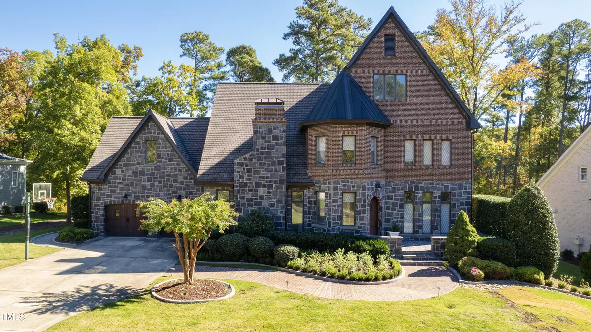 Chapel Hill, NC 27517,398 Davis Love Drive