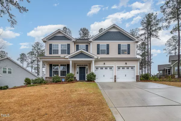 125 School Side Drive, Spring Lake, NC 28390