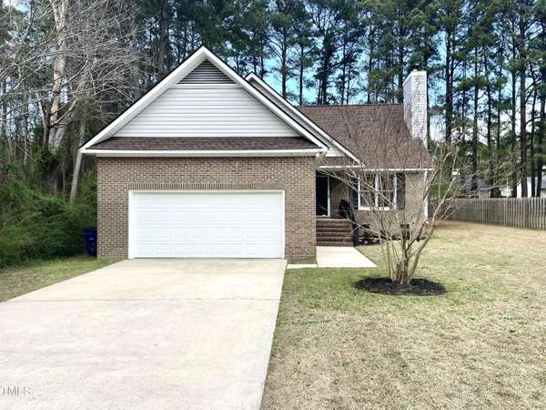 132 Windsor Lane, Raeford, NC 28376