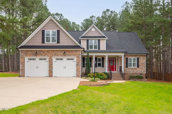 559 Falls Drive, Clayton, NC 27527