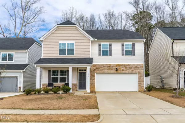 976 Bellewood Gardens Drive, Angier, NC 27501