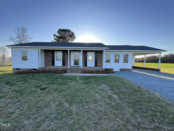 808 W Blackman Road, Dunn, NC 28334