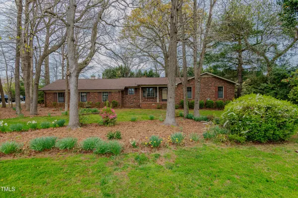 612 S Sellars Mill Road, Burlington, NC 27217