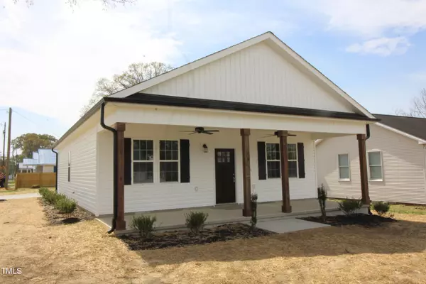 172 E Jackson Street, Coats, NC 27521