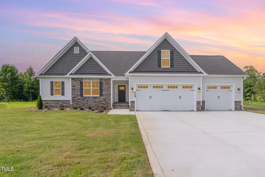 425 Jackson Pond Drive, Smithfield, NC 27577