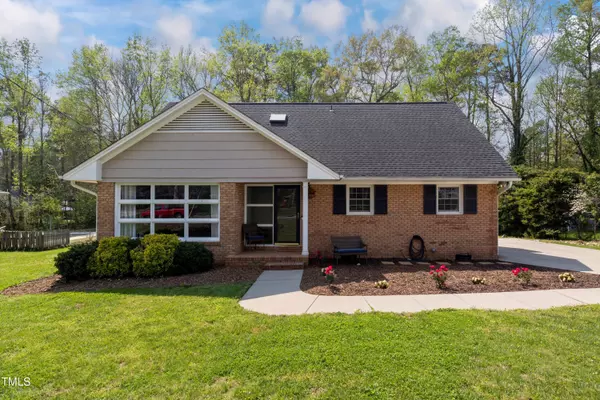 4720 Greenbrier Road, Raleigh, NC 27603