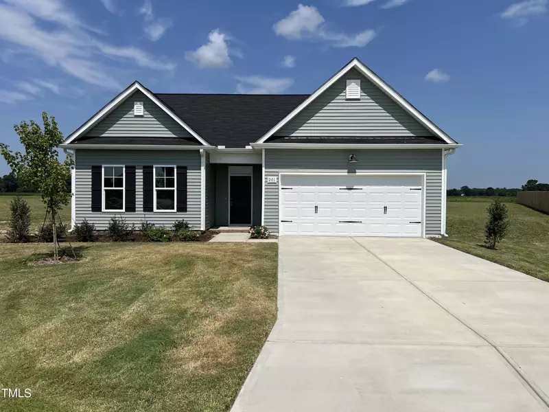 201 Sawyer Mill Drive, Dunn, NC 28334