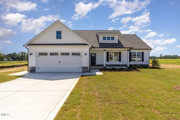 16 Tanseyleaf Drive, Smithfield, NC 27577