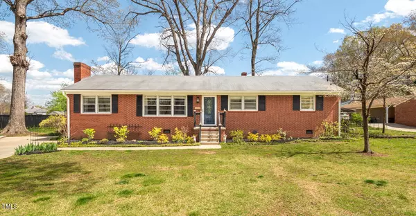 524 N Carr Street, Mebane, NC 27302