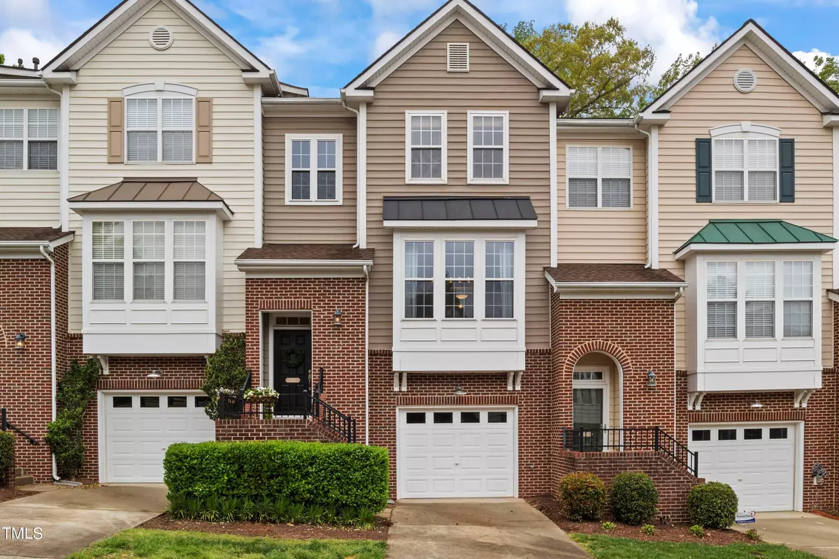 Raleigh, NC 27606,5476 Crescentview Parkway