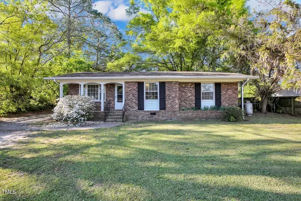 5213 Hornbeam Road, Fayetteville, NC 28304