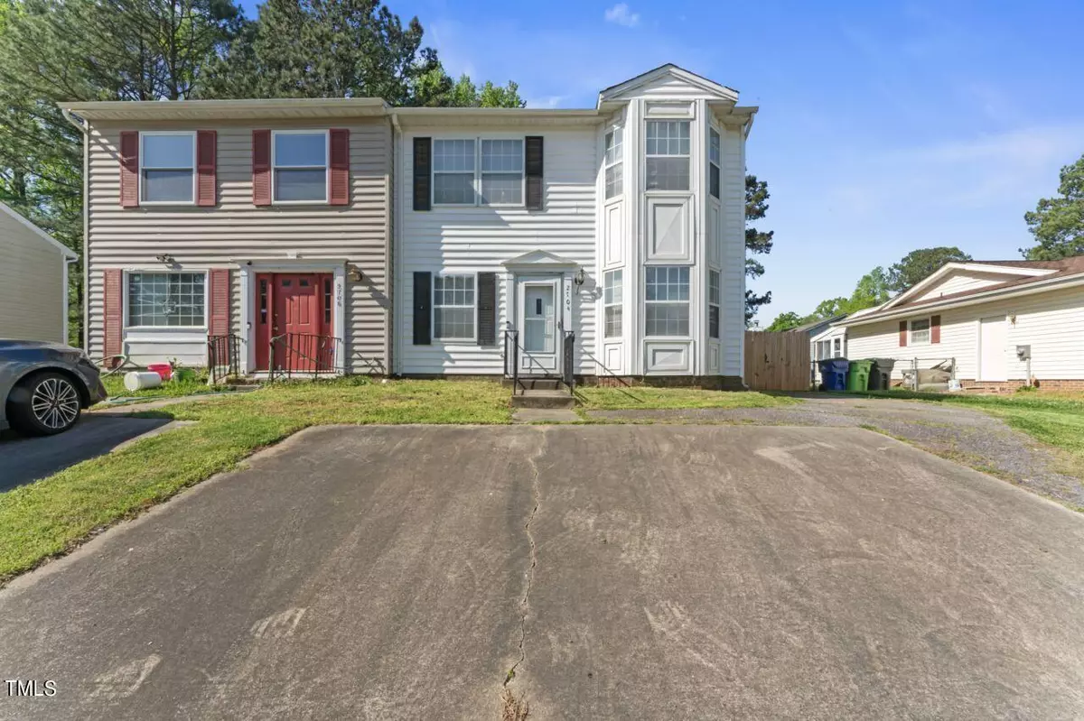 Raleigh, NC 27610,2704 Big Oak Street