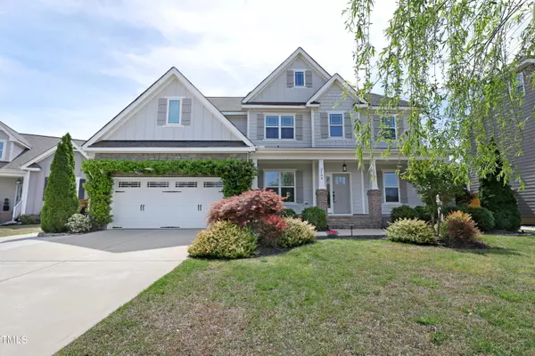 2109 Mills Crest Street, Fuquay Varina, NC 27526