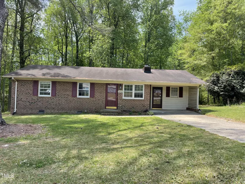 6011 Benson Hardee Road, Benson, NC 27504