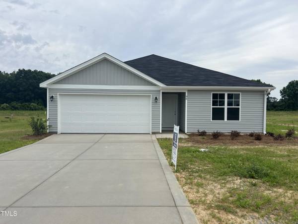 96 Alderman Court, Dunn, NC 28334