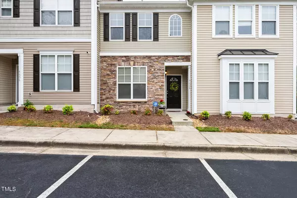 4604 Peyton Hall Way, Raleigh, NC 27604