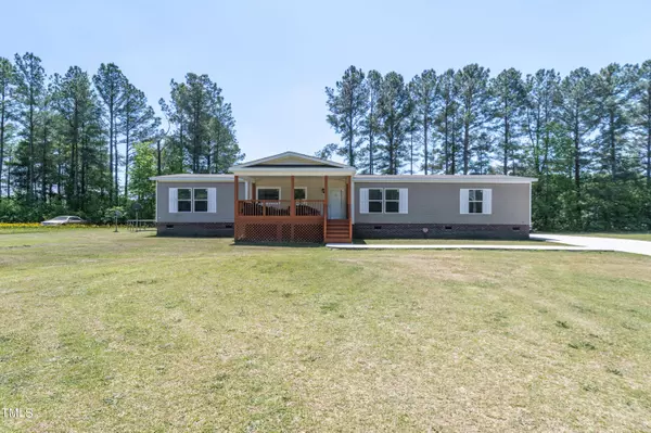 335 Deanne Lane, Coats, NC 27521