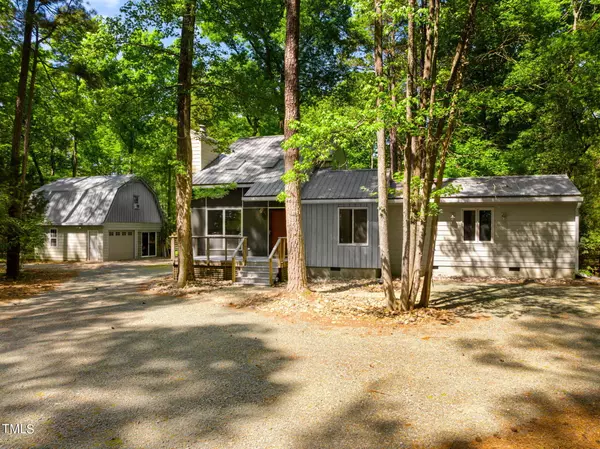 2613 Overland Passage Road, Chapel Hill, NC 27516