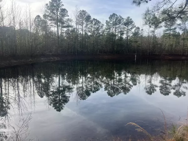 574 Gardner Road, Four Oaks, NC 27524