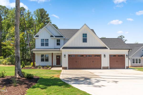 121 Hobby Road, Holly Springs, NC 27540