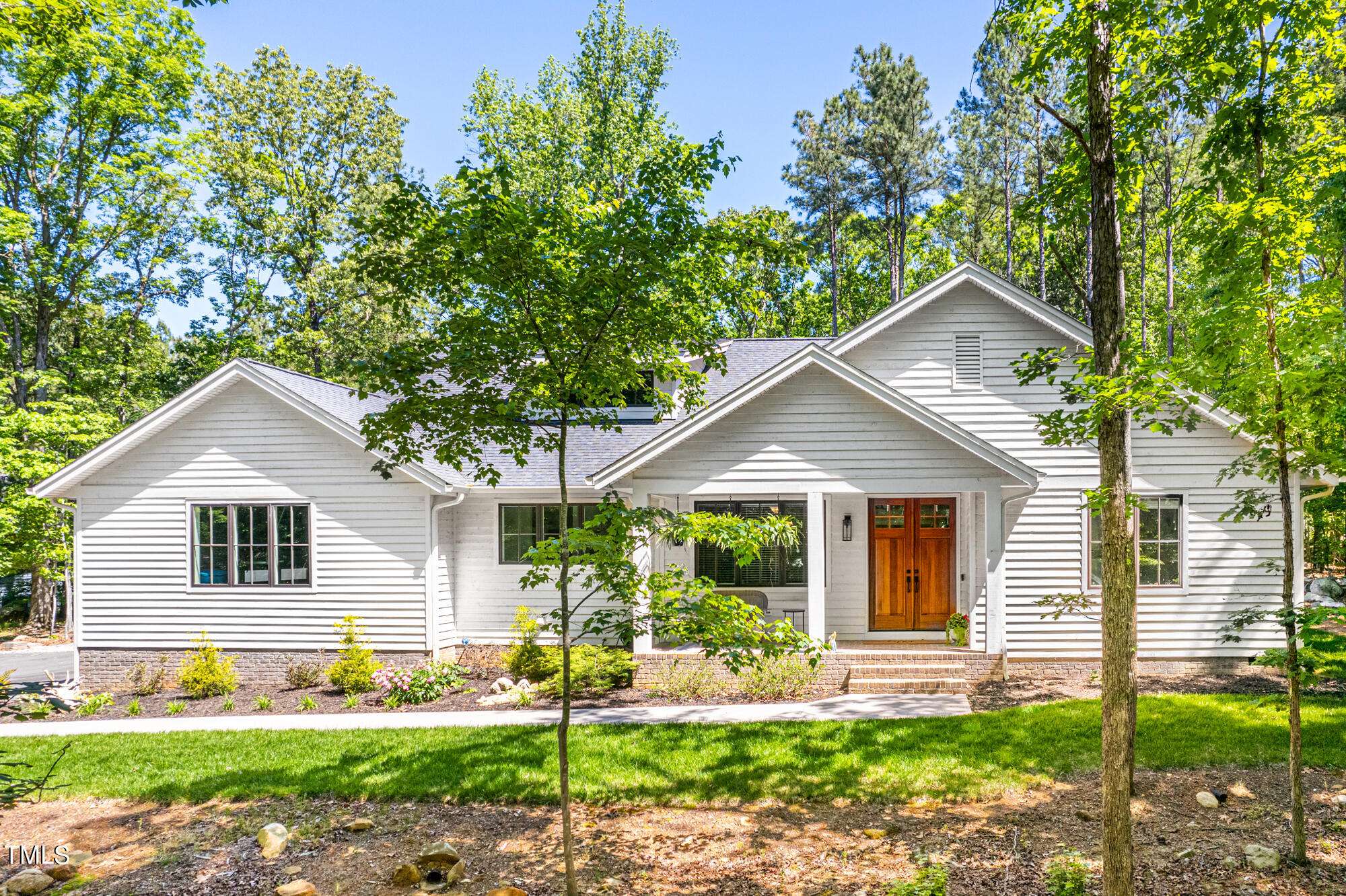 202 Summergate Circle, Chapel Hill, NC 27516