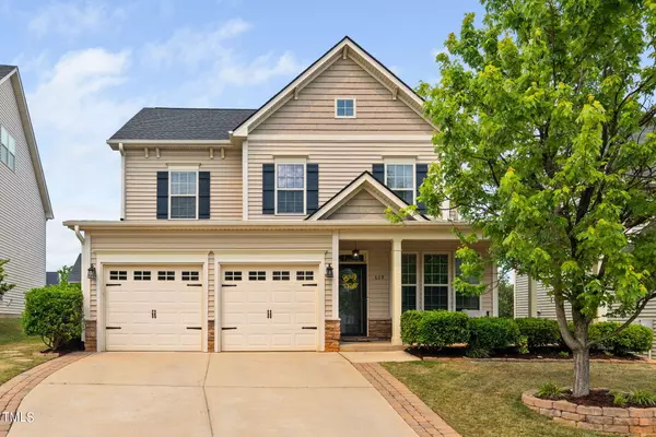 829 Lone Pine Loop, Fuquay Varina, NC 27526