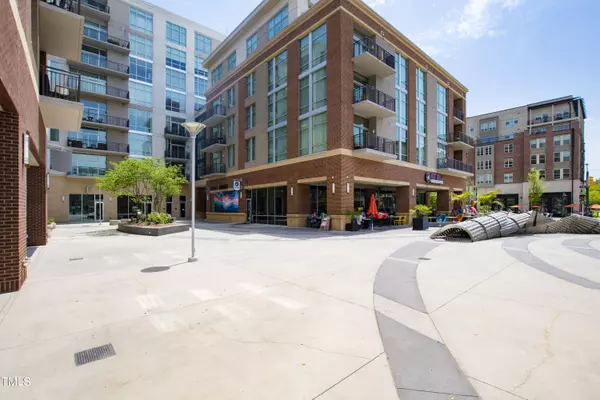 140 W Franklin Street #300, Chapel Hill, NC 27516