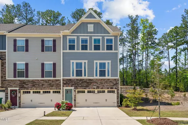 942 Channing Park Circle, Cary, NC 27519