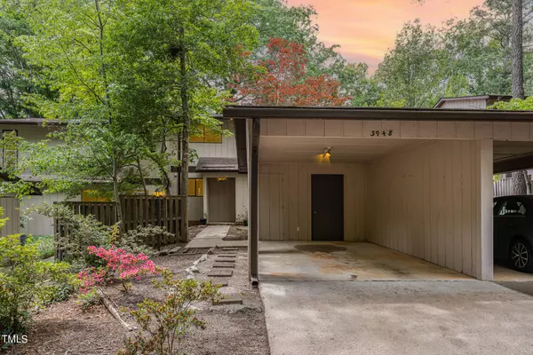 3948 Wendy Lane #10d2, Raleigh, NC 27606