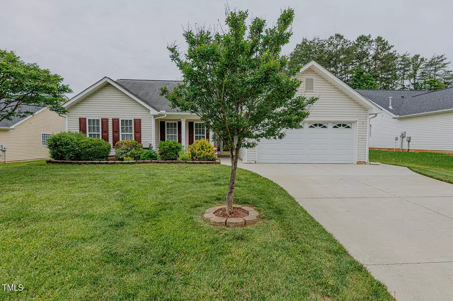 616 Walnut Crossing Drive, Whitsett, NC 27377