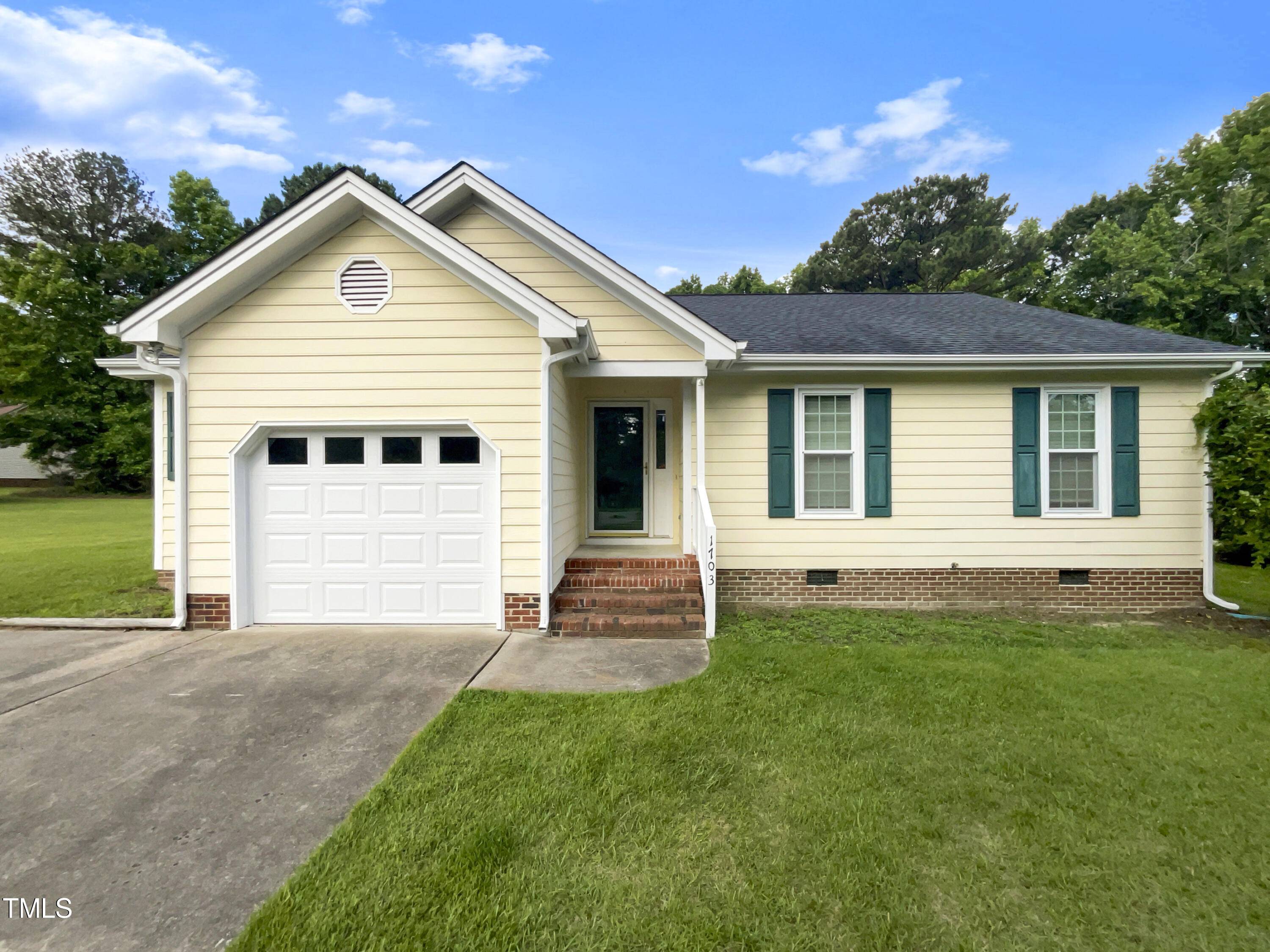 1703 Farm Lake Drive,  Holly Springs,  NC 27540