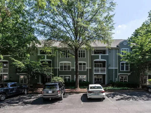 1010 Nicholwood Drive #201, Raleigh, NC 27605