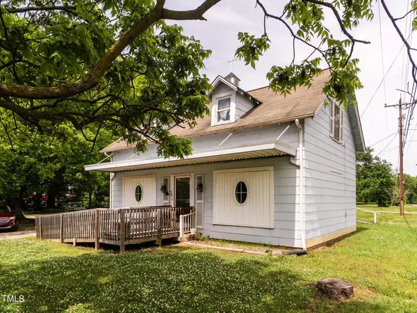 1005 Nc-87, Elon, NC 27244