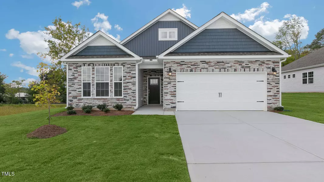 418 Thistle Meadow Lane, Aberdeen, NC 28315