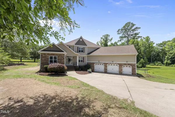 105 Flat Rock Court, Garner, NC 27529