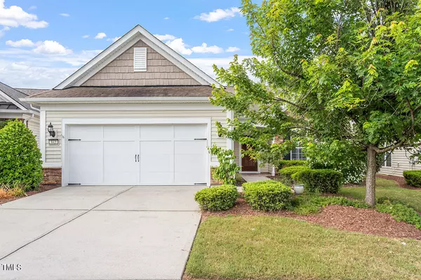 843 Blackfriars Loop, Cary, NC 27519