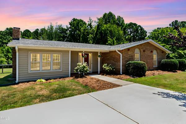 213 S Franklin Drive,  Sanford,  NC 27330