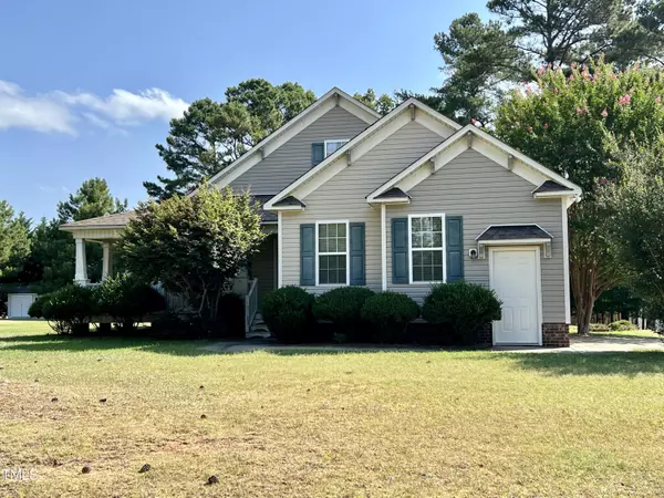 15 Coconut Circle, Smithfield, NC 27577